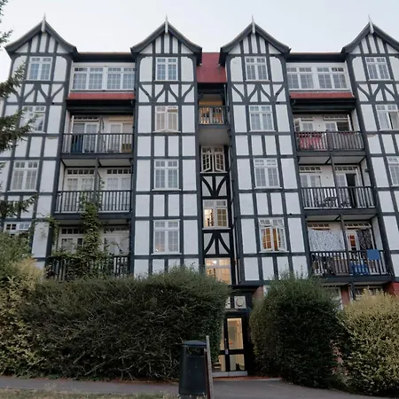 206Mm Highgate Apartment London Exterior photo